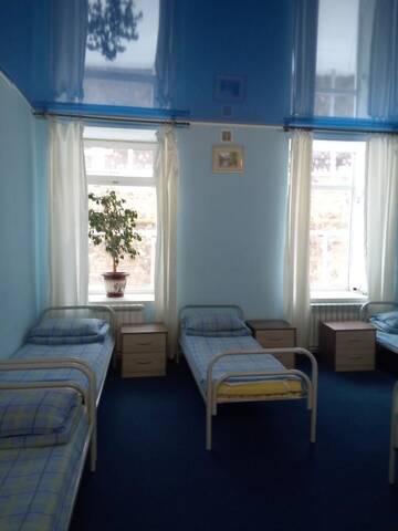 Фото номера Односпальная кровать в общем номере для женщин Хостел Звездное Небо г. Тобольск 2